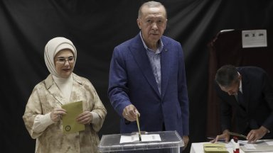 Първи данни от балотажа в Турция: Ердоган е на път да спечели трети мандат като президент