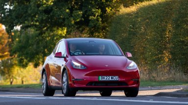 Tesla Model Y на 88 000 километра: изгодна ли е?