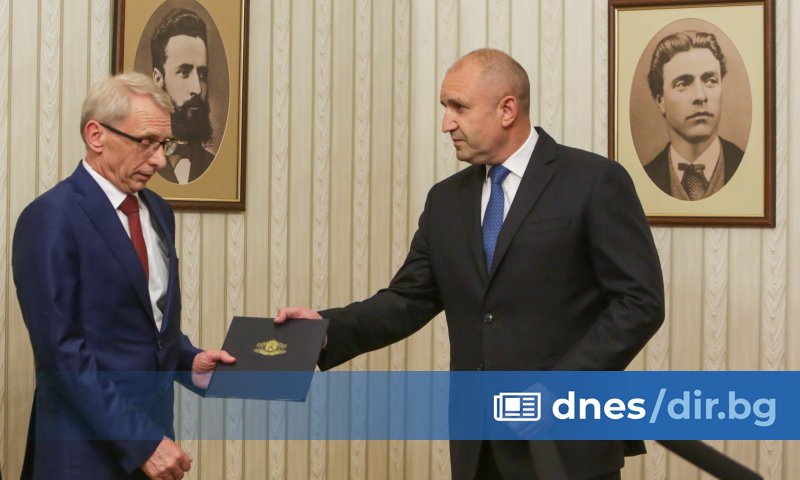 Връщам проект за състав на Министерския съвет. Очакваме да издадете