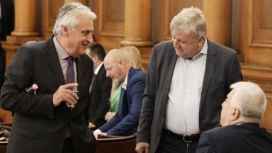 Предложенията за отделяне на следствието от прокуратурата са направени от