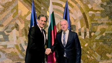 Във Вашия случай САЩ нямат позиция за това кои