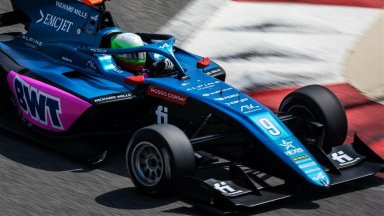 Цолов приключи дебютния си сезон във Формула 3 с 13-о място