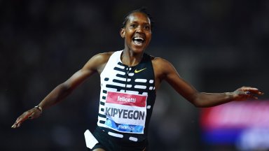 Слънчевата шампионка от Кения написа история на 1500 м във Флоренция