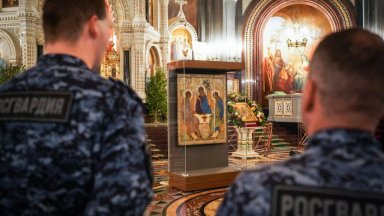 Путин принася „Троицата“ на Рубльов в жертва на бога на войната. Защо е този мистичен мениджмънт