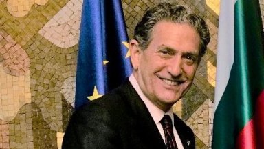 Във Вашия случай САЩ нямат позиция за това кои