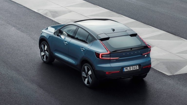 Продажбите на Volvo скочиха с над 30%