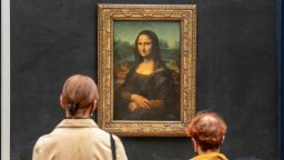 Парижкият Лувър приютява 16 украински произведения на изкуството, за да ги спаси от унищожение