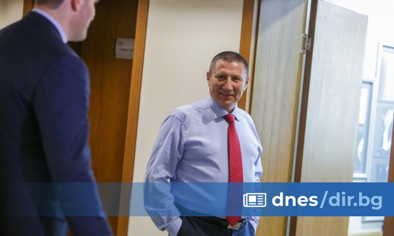 Христова ще заема поста, докато Борислав Сарафов е административен ръководител