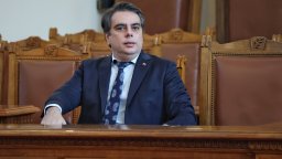 Асен Василев обеща пред депутатите до 31 юли да има приет бюджет