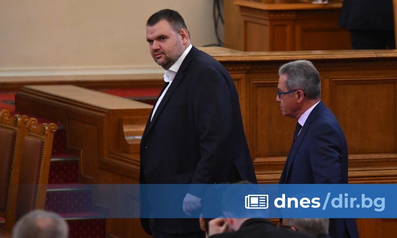 Вчера Пленумът на ВСС прекъсна заседанието си по процедурата за