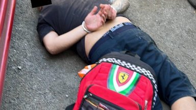 Заподозреният е заловен на 8 юни в района на ж к