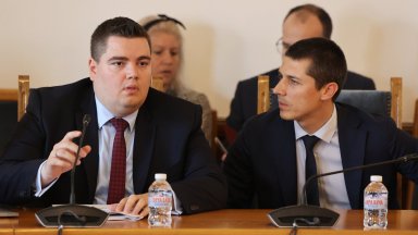Обрат: ПП-ДБ поиска да бъде изслушан Гешев, след като правната комисия отмени процедурата