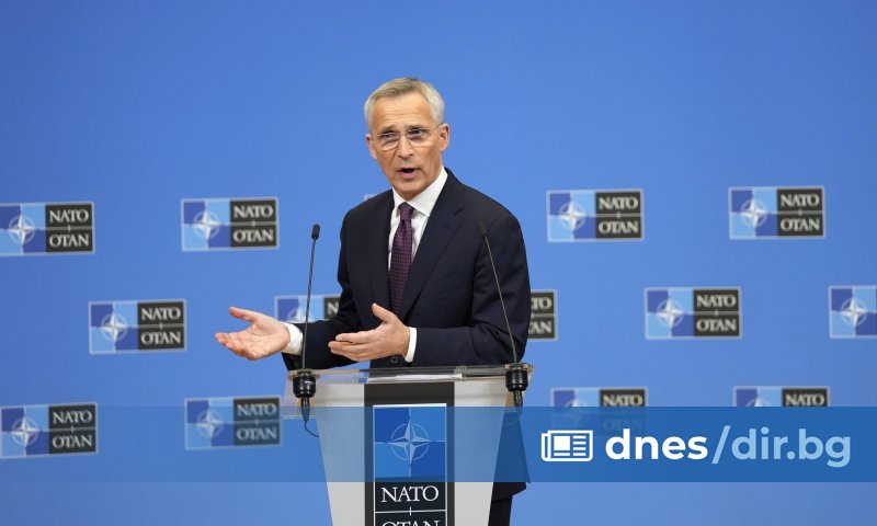 НАТО предвижда страните от алианса да придобият 155-милиметрови снаряди по