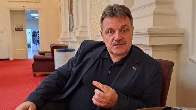 Изложени сме на множество рискови фактори бактерии вируси