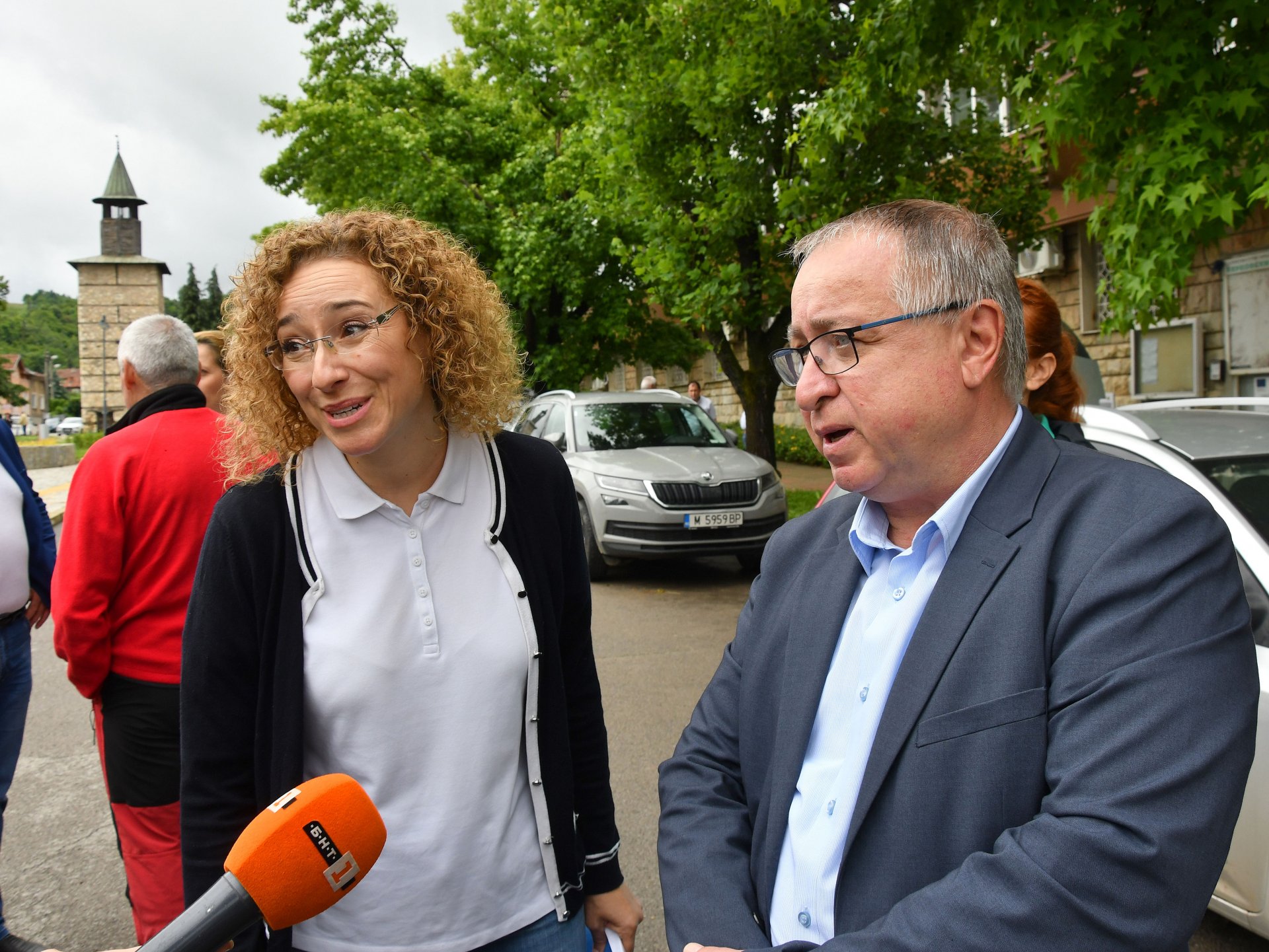 Министърът на труда и социалната политика Иванка Шалапатова и областният управител на Монтана Валери Димитров посетиха Берковица 