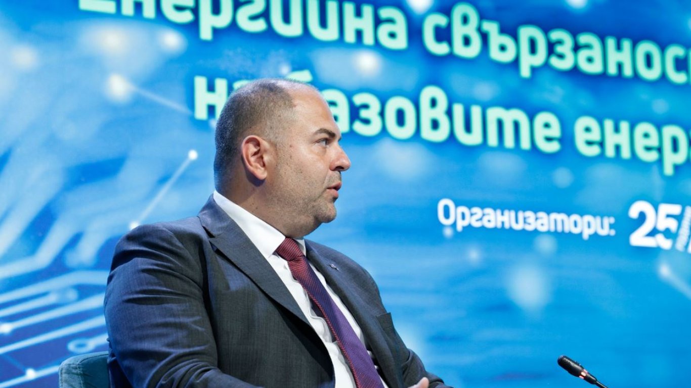  главният изпълнителен директор на Американската търговска камара в България Иван Михайлов
