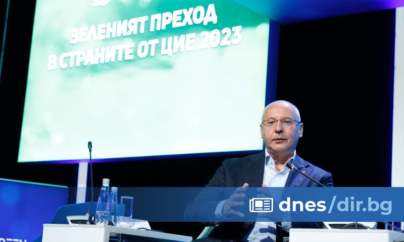 По думите му страната ни е дискриминирана заради вътрешните проблеми