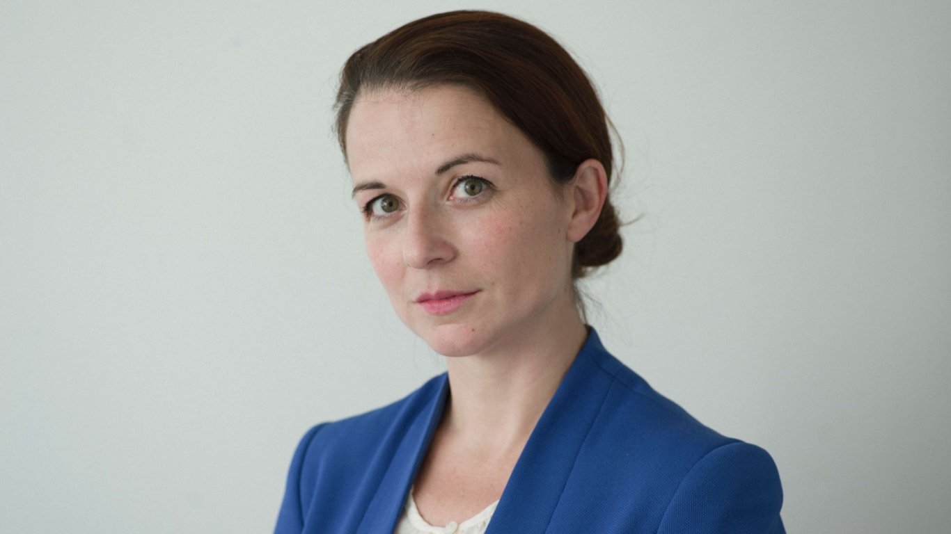 Мария Брестничка: В България не е ясно кой отговаря за децата