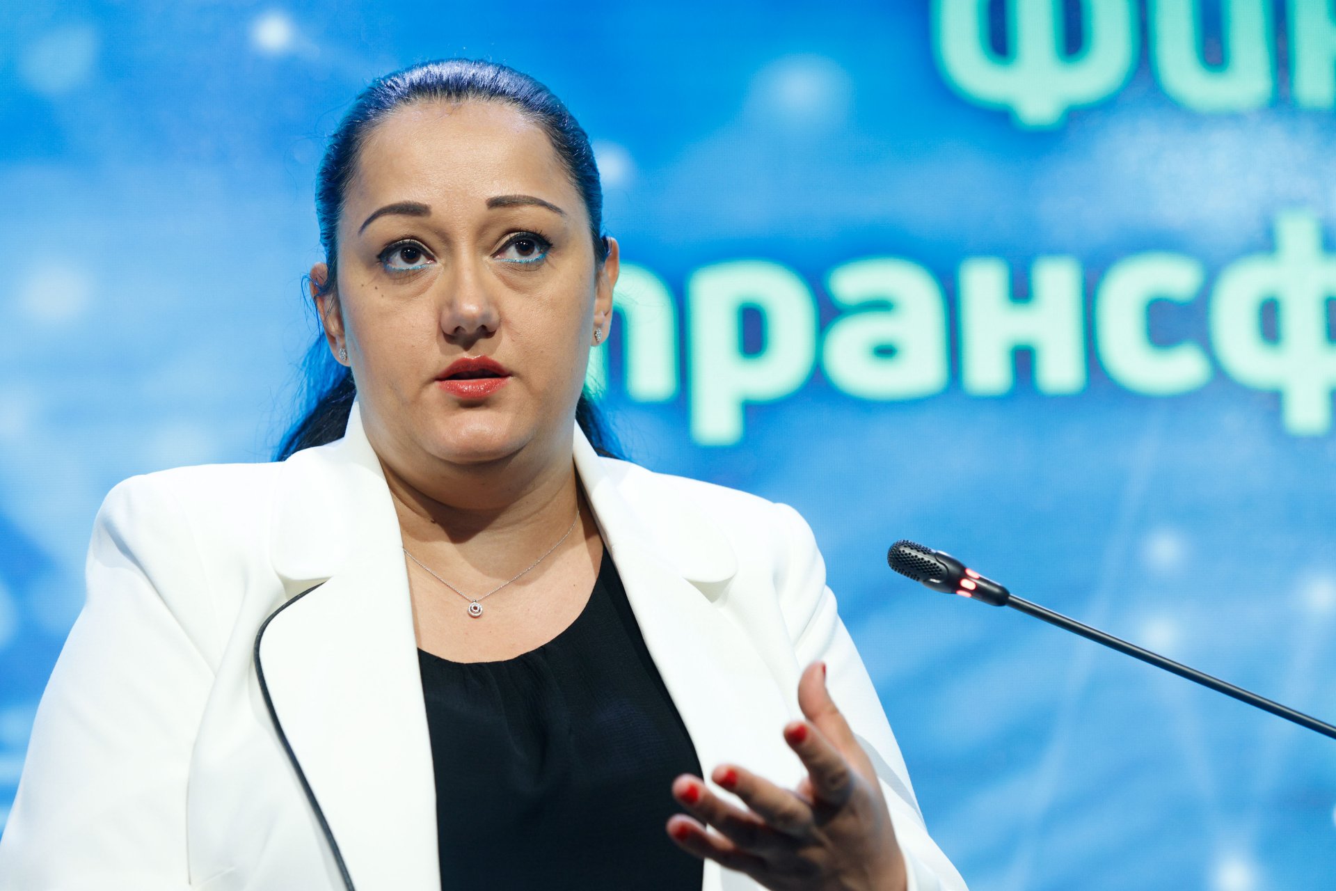 Вицепрезидентът на Европейската инвестиционна банка (ЕИБ) Лиляна Павлова