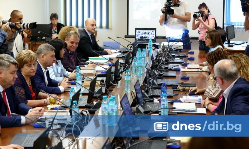 Изборът трябва да се състои в края на октомври -