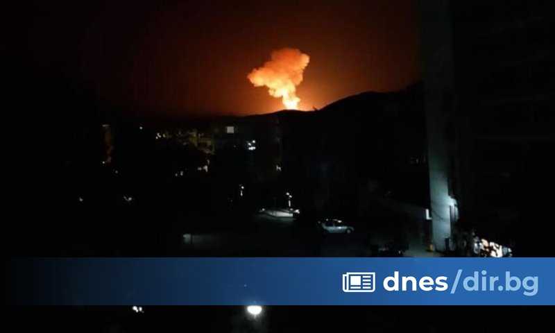 Около 0.40 ч. градът бе осветен от червена светлина, а от