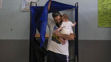 На предишния вот на 21 май убедително победи дясноцентристката Нова