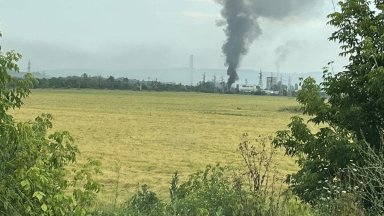 Снимка Фейсбук страницата на Новини Девня В същото време край