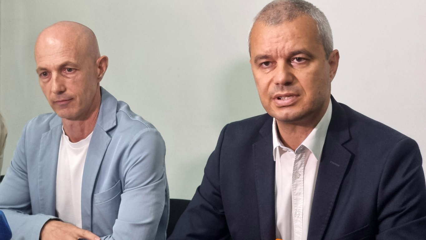 Коста Стоянов е кандидатът на "Възраждане" за кмет на Варна