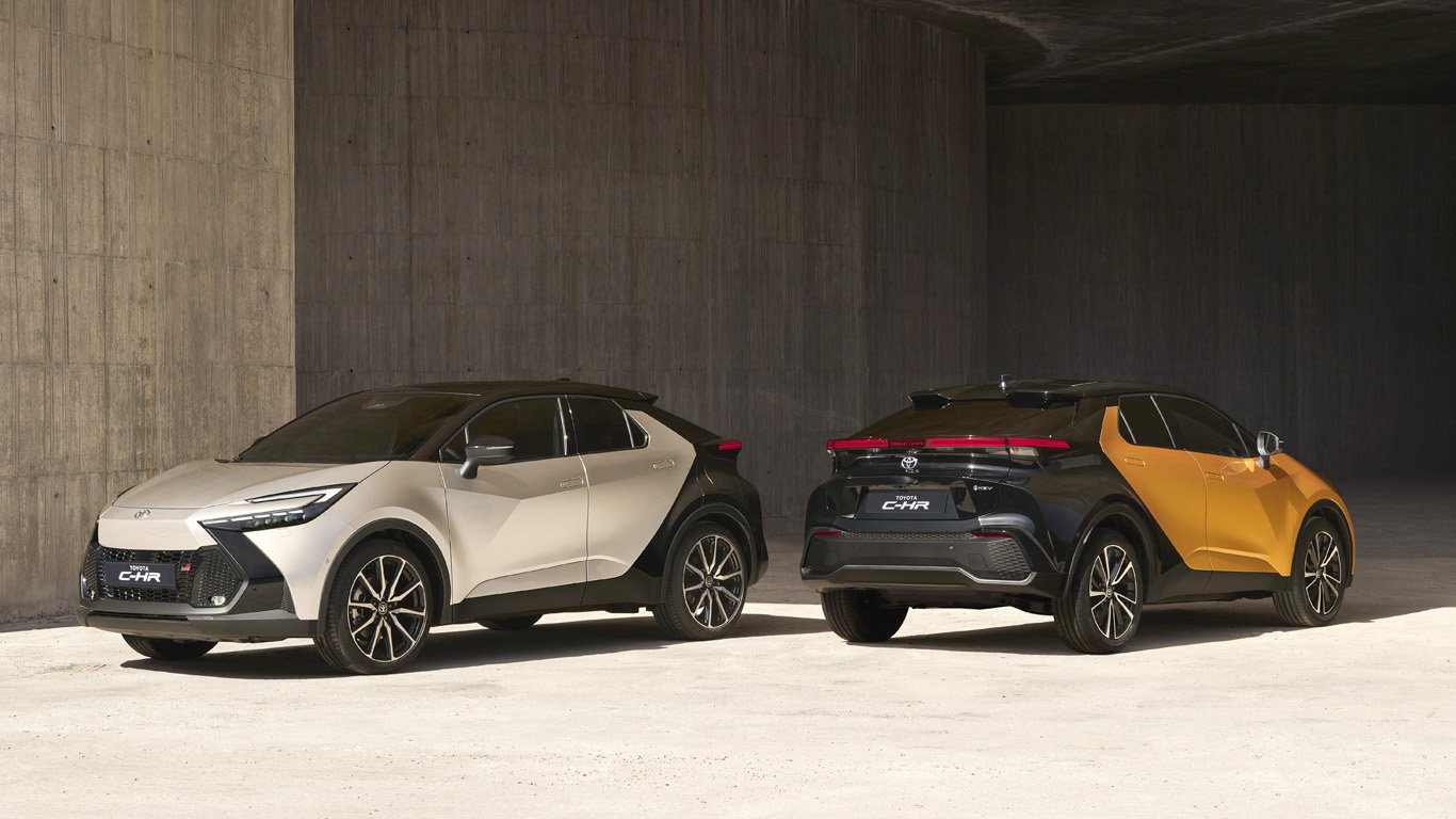 Новата Toyota C-HR ще се зарежда в контакта