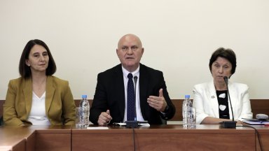 35 точки от максимум 100 е средният резултат на седмокласниците