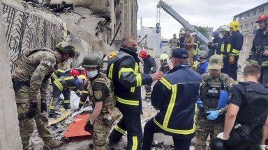 Сред загиналите са трима тийнейджъри две 14 годишни сестри близначки