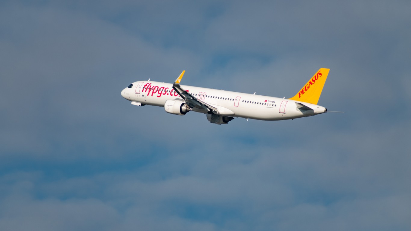 Прекратени са полетите между Пловдив и Истанбул