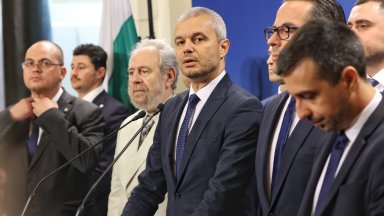 Според Шалом публикацията представлява проява на антисемитизъм и език на