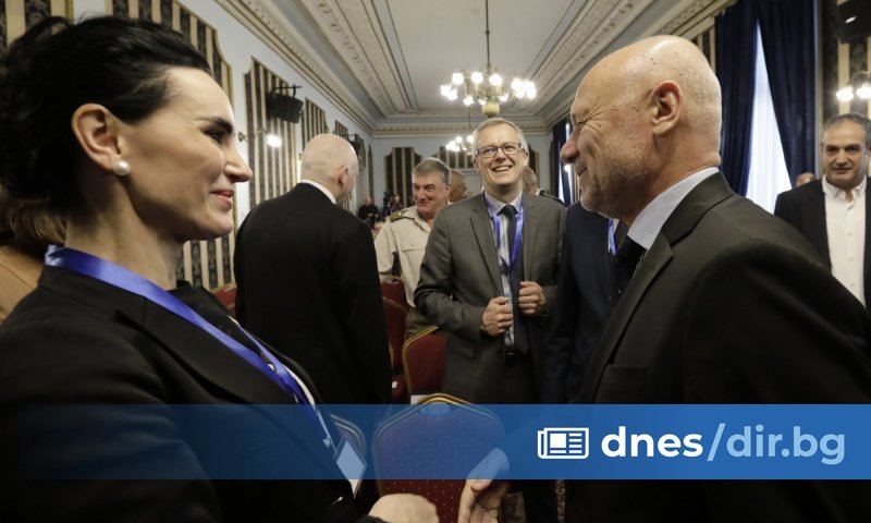 В отговор на журналистически въпрос при участието на Тагарев във