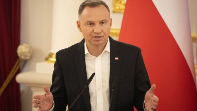 Дуда отрече, че Полша спира оръжието за Киев, премиерът бил погрешно разбран