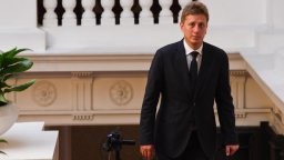 Ивайло Шотев за Бюджет 2023: Няма да вдигаме данъците поне още три години
