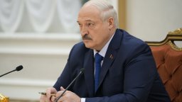 Лукашенко:  Западът се опитва да въвлече Беларус във война