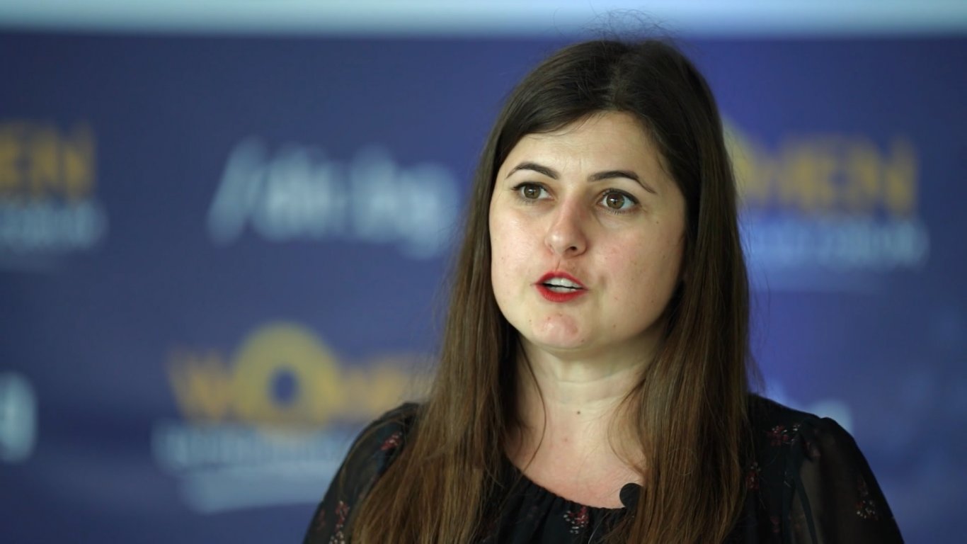 Елена Николова: Жените не трябва да се страхуват да станат инвеститори 