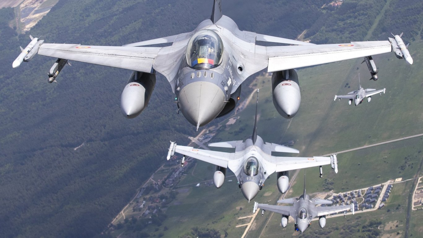Киев изгуби надежда, че ще може да използва Ф-16 до зимата