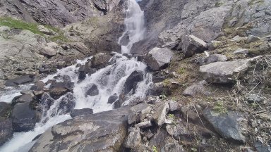 На място е бил изпратен хеликоптер но не е успял