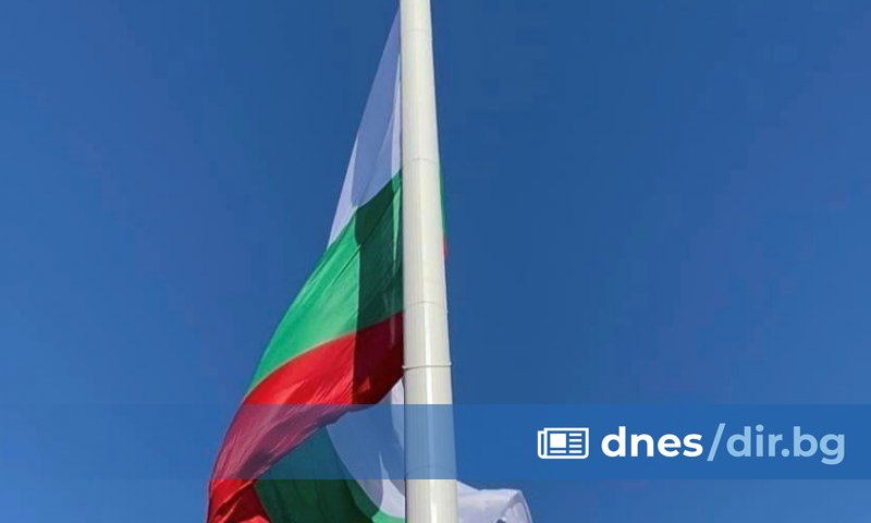 Това е всъщност вторият тест за издигане на знамето на