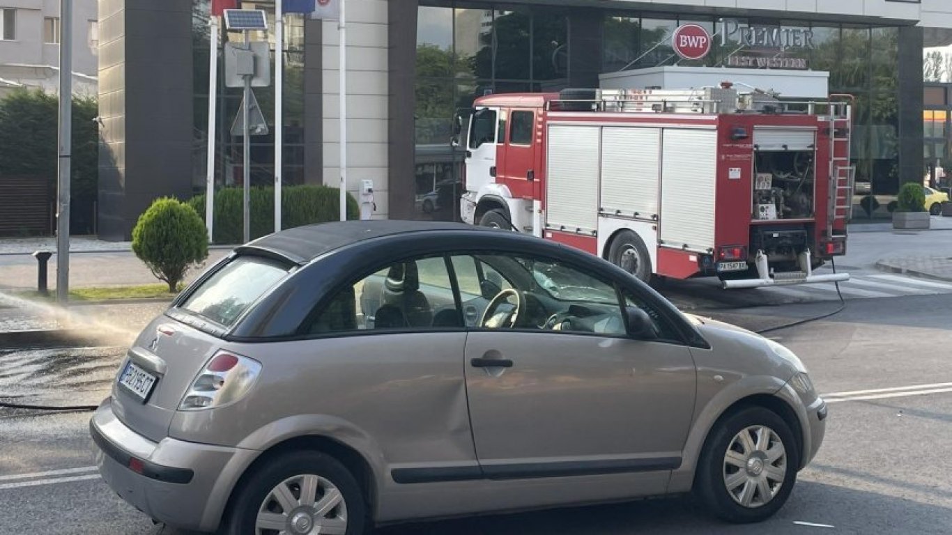 Шофьорка блъсна 2 жени на пешеходна пътека в Пловдив, едната издъхна на път за болницата