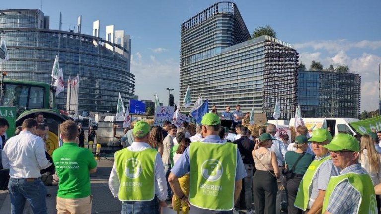 Законът за възстановяване на природата предизвика протест на еколози и фермери пред ЕП