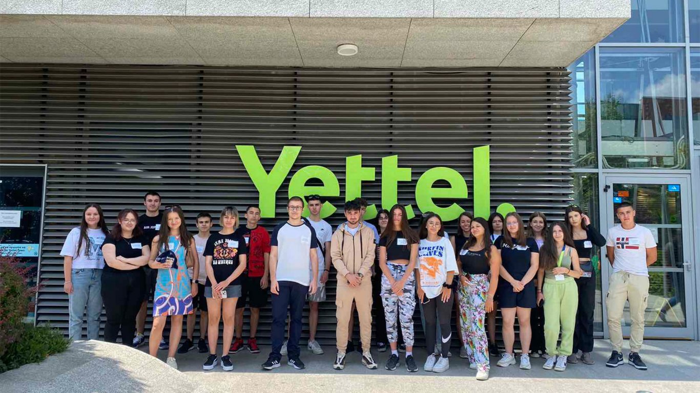 Yettel посрещна 38 ученици в третото издание на програмата "Втора смяна"
