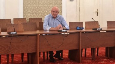 Той подчерта както и по рано при разговора с Димитър Радев