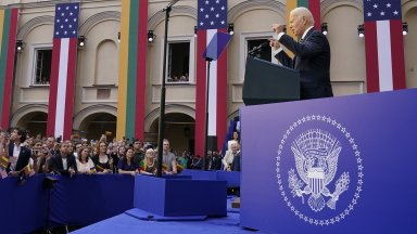 Воденият от Съединените щати алианс НАТО няма да се разколебае