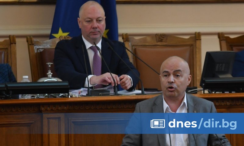 Желязков позволил на Свиленски да влезе в стаята му и