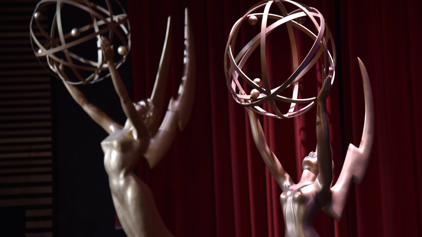 Отлагат наградите "Еми" заради стачката на холивудските сценаристи и актьори