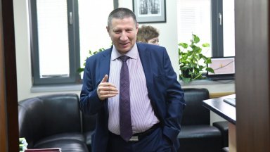 Той посочи още че не е съгласен със злостните критики