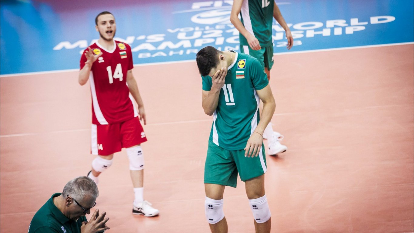 Много грешки и Италия спряха волейболистите ни за световен финал (видео)